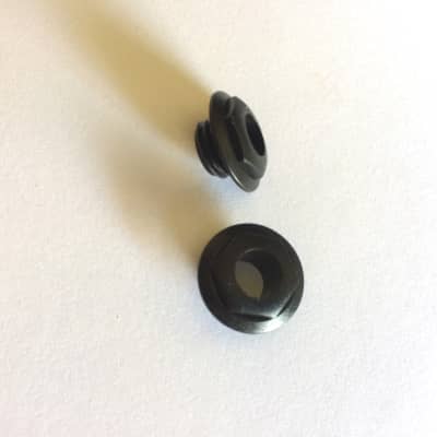 Black plastic nuts for Marshall JMP-1 input jacks (pair) image 3