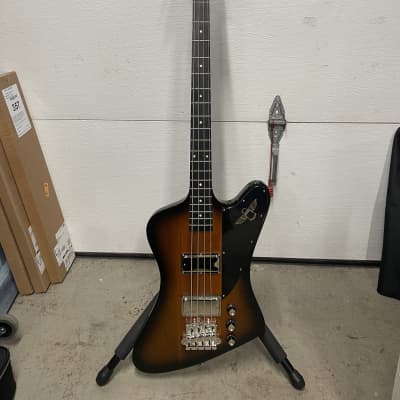 2000 Gibson Thunderbird IV Bass Vintage Sunburst | Guitar Chimp