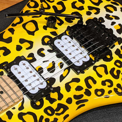 Kramer 2015 Pacer Satchel Yellow Leopard MIK Steel Panther Guitar w/Case, Very RARE, EXC Condition image 6