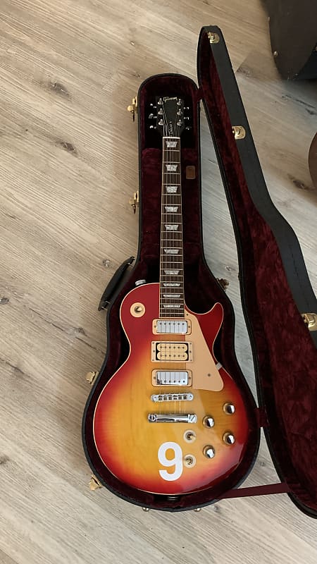 Gibson Custom Shop Pete Townshend Signature #9 '76 Les Paul Deluxe 2005 - Heritage Cherry Sunburst image 1