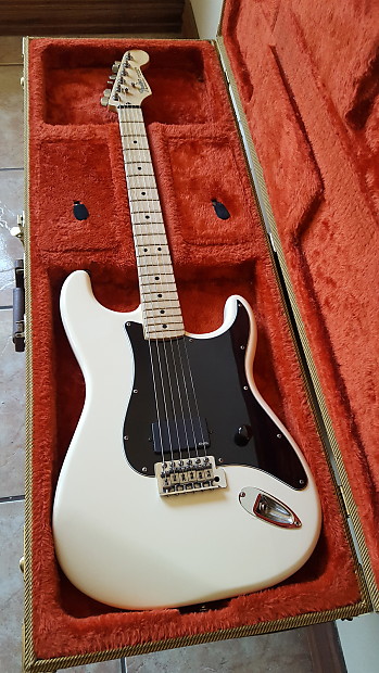 Fender Standard Stratocaster 1998 Aged White image 1