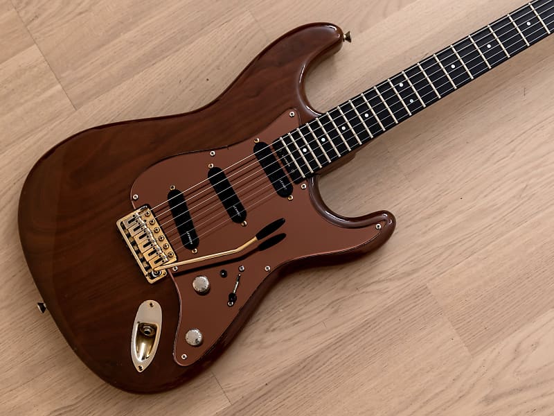 1980s Levinson Blade R4 Vintage S-Style Electric Guitar