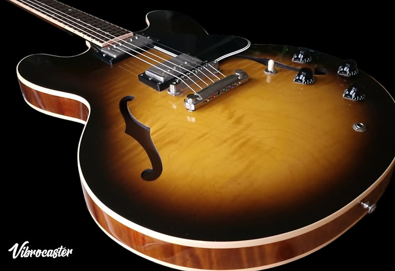 2002 Gibson ES-335 Dot Sunburst Nashville Made ES335 Semi Hollow Guitar image 1