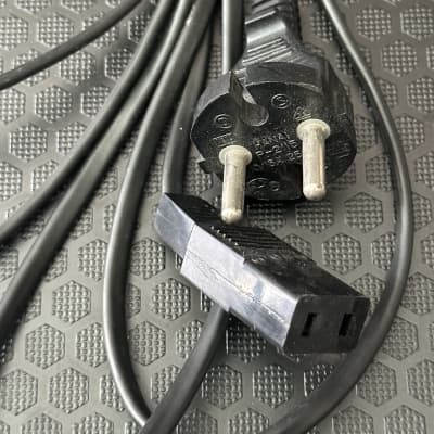 EU Roland Power Cable for MKS70, JX10, MKS 80, D50, D550 MKS70, JX10, MKS 80, D50, D550 1985