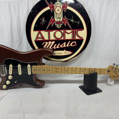 Fender Mexico　Road house　ストラトキャスター Fender Deluxe Roadhouse Stratocaster - YouTube