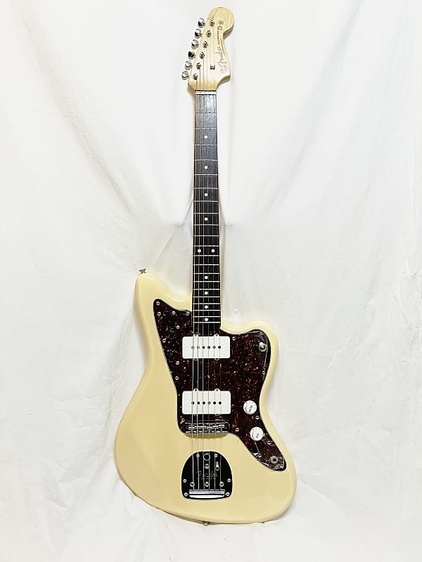 最も激安Fender JAPAN :JAZZ MASTET(seria JD16009430)エレキギター フェンダー