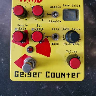 WMD Geiger Counter Digital Destruction Guitar Pedal | Reverb UK