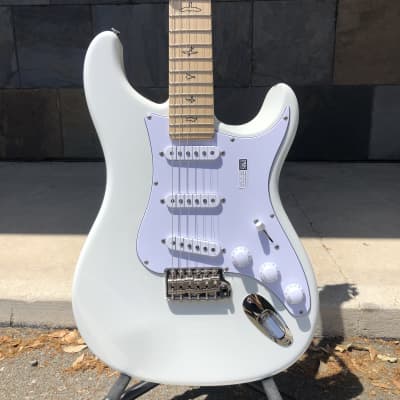ギター PRS Silver Sky Maple frost PRS Silver Sky, Maple FB, Frost - Sims Music