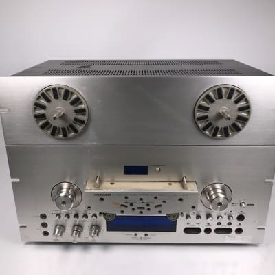 Pioneer RT-909 4-Track Stereo 1/4" Reel-to-Reel Tape Deck (1979 - 1983)