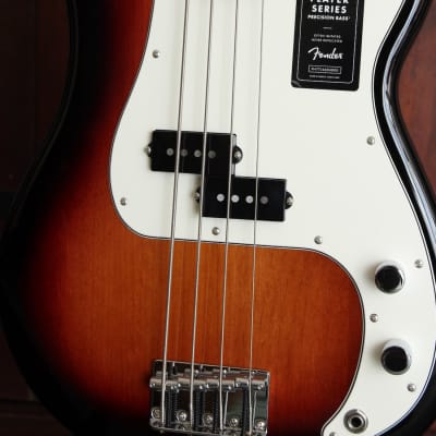 Fender Player Series Precision Bass Maple Sunburst image 3
