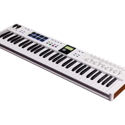 Arturia KeyLab Essential 61 Mk3 MIDI Keyboard Controller (White) image 2