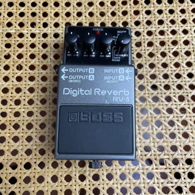 Boss RV-5 Digital Reverb