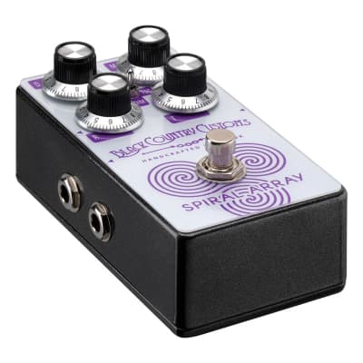 Black Country Customs by Laney Spiral Array Chorus Effects Pedal image 4