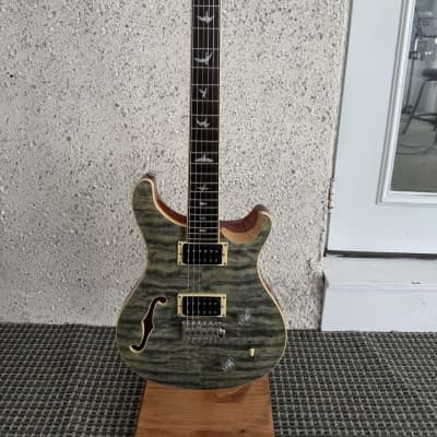 Paul Reed Smith (PRS) SE CUSTOM 22 Flat Top Moon Inlay Emerald