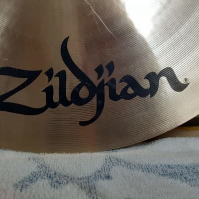 Zildjian 17" A Custom Crash Cymbal image 10