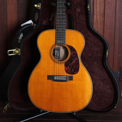 Martin ooo-28EC 対す Carlos Pickup