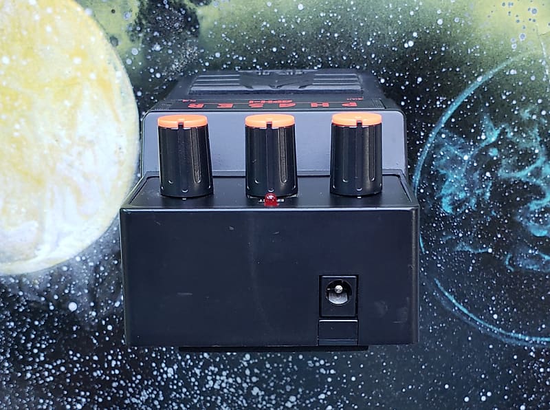 Aria Phaser APH-1 - YouTube