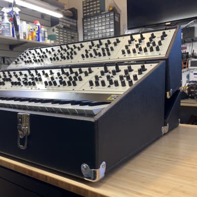 Oberheim EVS-1 Eight Voice Synthesizer 1975 - Black / Cream image 7