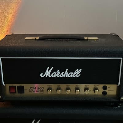 Amplificador Marshall Studio Classic SC20H