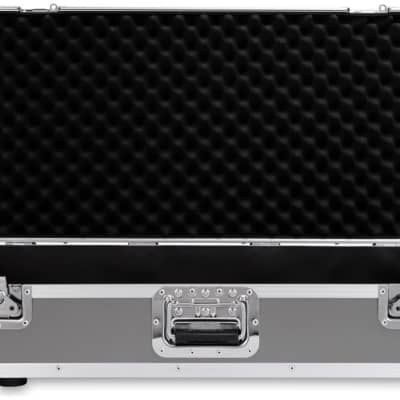 Pedaltrain Classic PRO Pedalboard (with Tour Case and Wheels) image 6