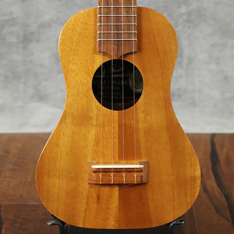 Valley Made Soprano Ukulele Long Neck Natural (11/29) | Reverb Poland