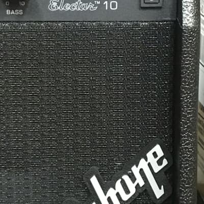 Epiphone- Electar 10 Guitar Combo Amplifier 6” Speaker 10 Watts image 3