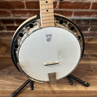 Deering Goodtime Special 5 String Banjo with Resonator and Gig bag image 2