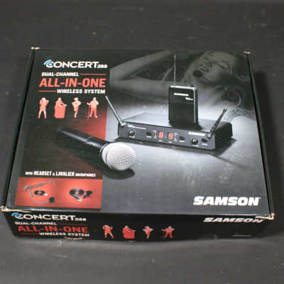 Samson Concert 288 All-In-One Dual-Channel UHF Wireless Handheld