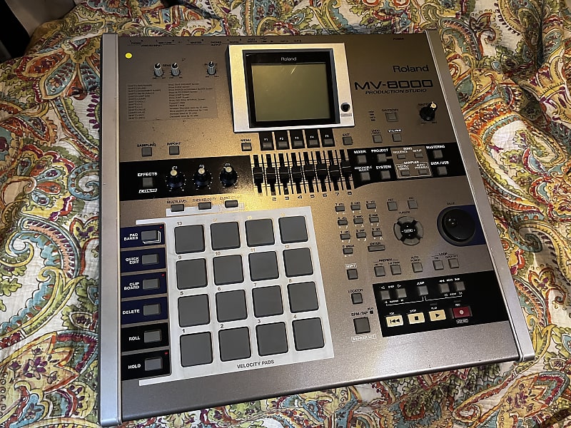 Roland MV-8000 Production Studio Sampler