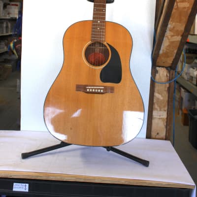 2003 Gibson J50 Acoustic Guitar w/ Original Case, Factory 
