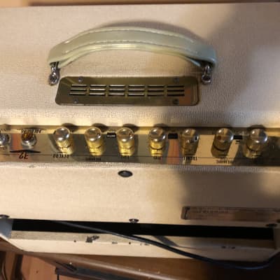Crate Palomino V32 30-Watt Tube Guitar Combo Amp 2000s - Cream image 11