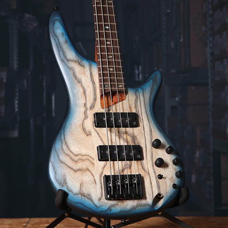 Ibanez SR600E Electric Bass Guitar in Cosmic Blue Starburst image 1