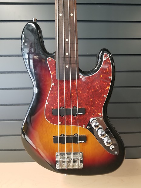 Sx fretless best sale bass