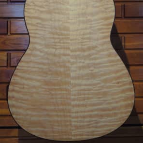 Larrivee L-03 Quilted Maple Acoustic Guitar image 2