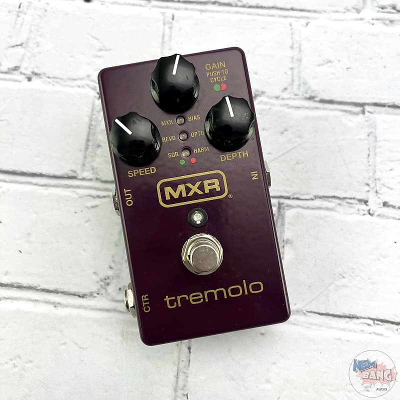 MXR M305 Tremolo