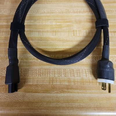 Synergistic Research Master Coupler Power Cable 5 Feet