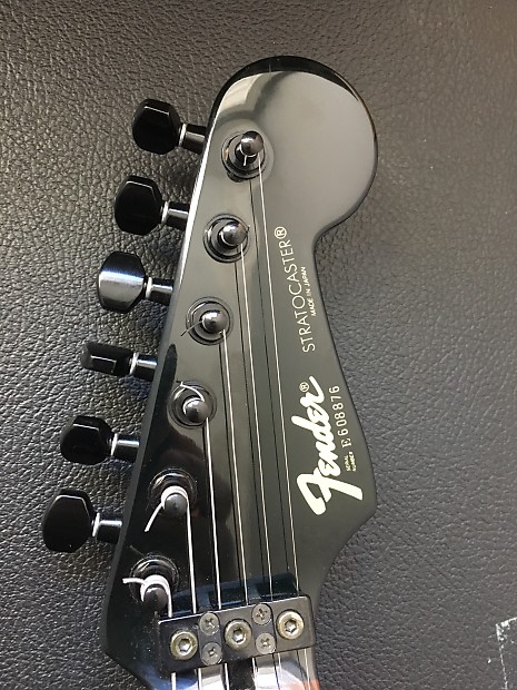 Fender Contemporary Stratocaster E series MIJ Metallic KO 27 4400
