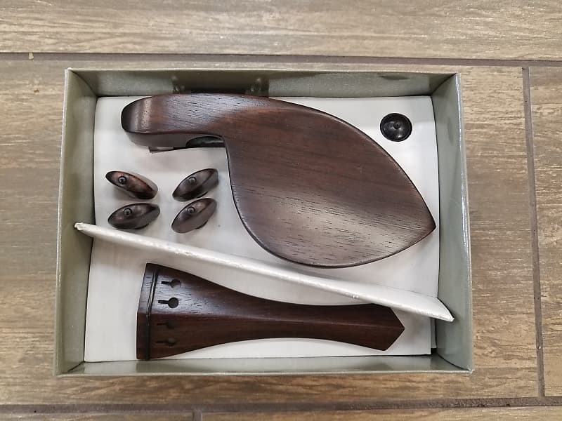 Howard Core 4/4 Violin Solid Rosewood Fittings image 1