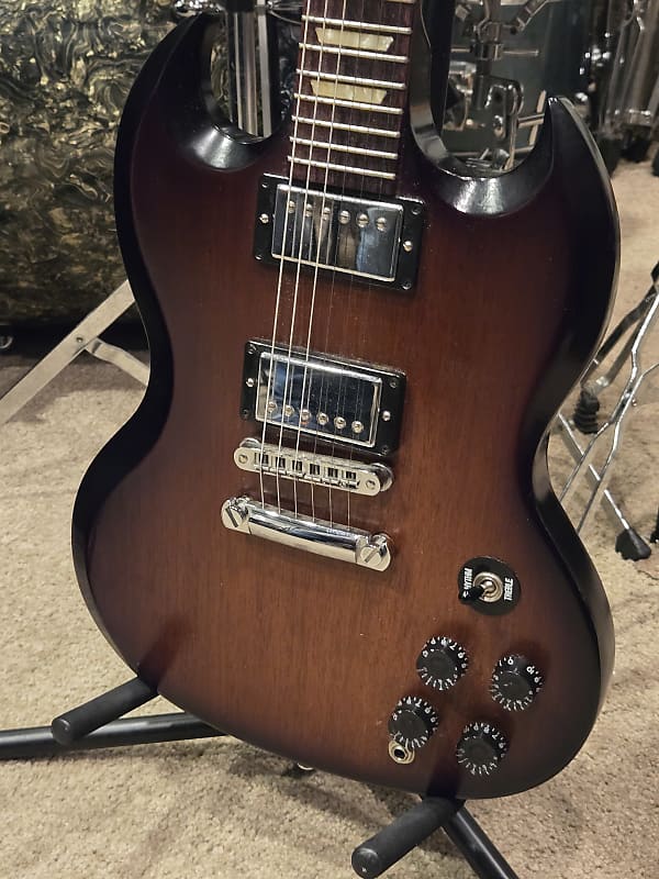 Gibson SG Tribute 60's 2013年モデル DiMarzio Gibson 2013 SG Tribute '60s Electric Guitar Vintage Sunburst