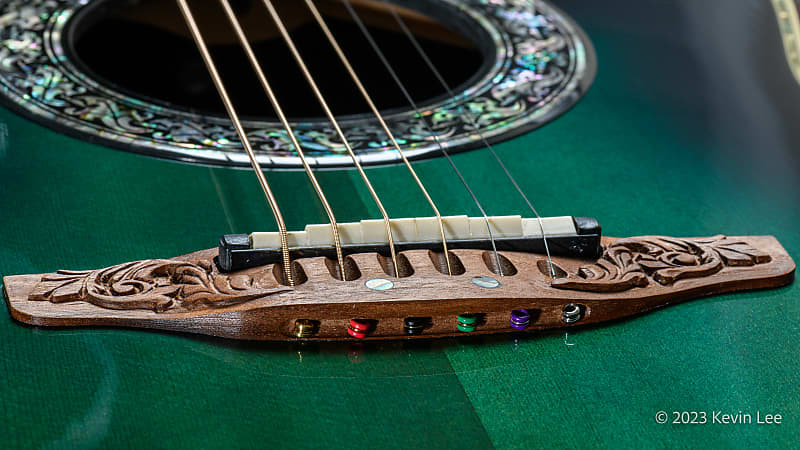ovation custom legend 1769-CGB レアカラー緑 Ovation 1769-CGB 1996 Custom Legend - Cadillac Greenburst