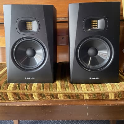 ADAM Audio T7V 7