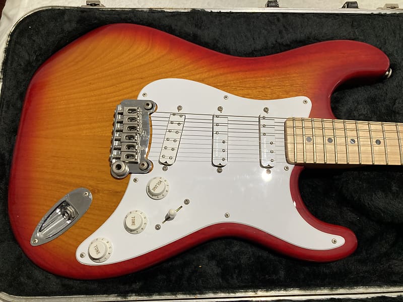 G&L Legacy 1996 CherryBurst Reverb Canada