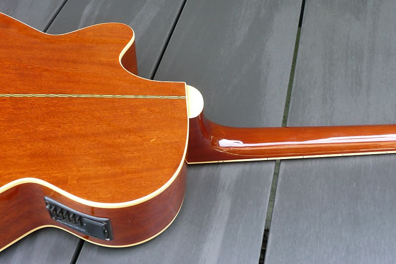 Ibanez Artwood AWG600E Hand Crafted Cutaway Guitar 1998