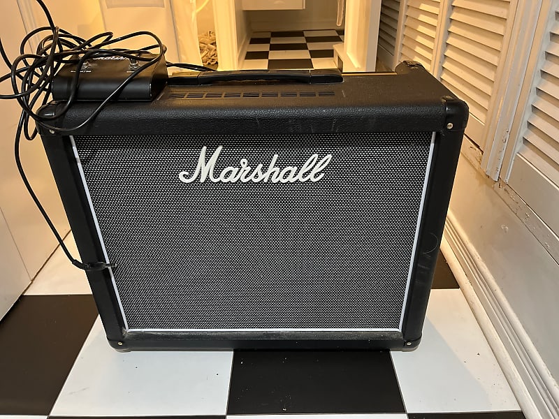 Marshall Haze 40 M HZ40C COMBO 40W valvolare con effetti