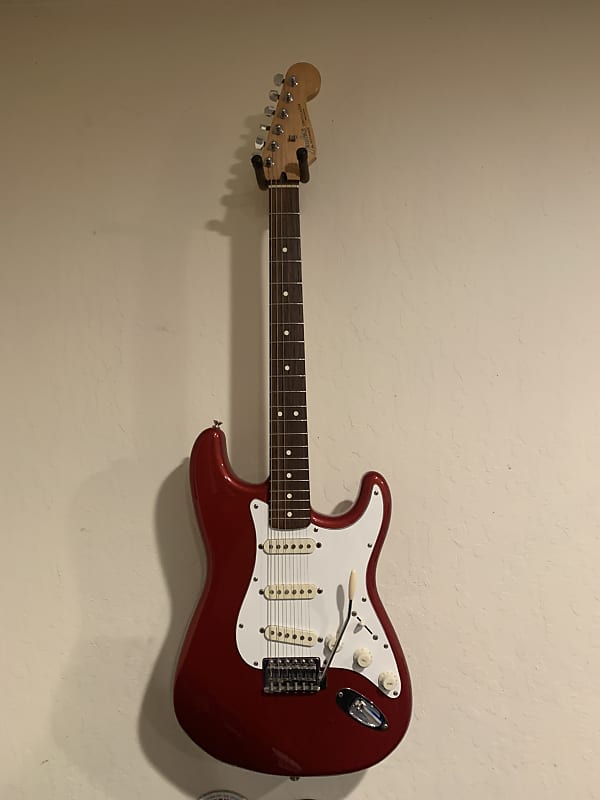 Fender Stratocaster 1995 - Candy Apple Red | Reverb