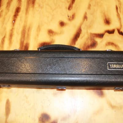 Yamaha Flute Case (Used) image 2