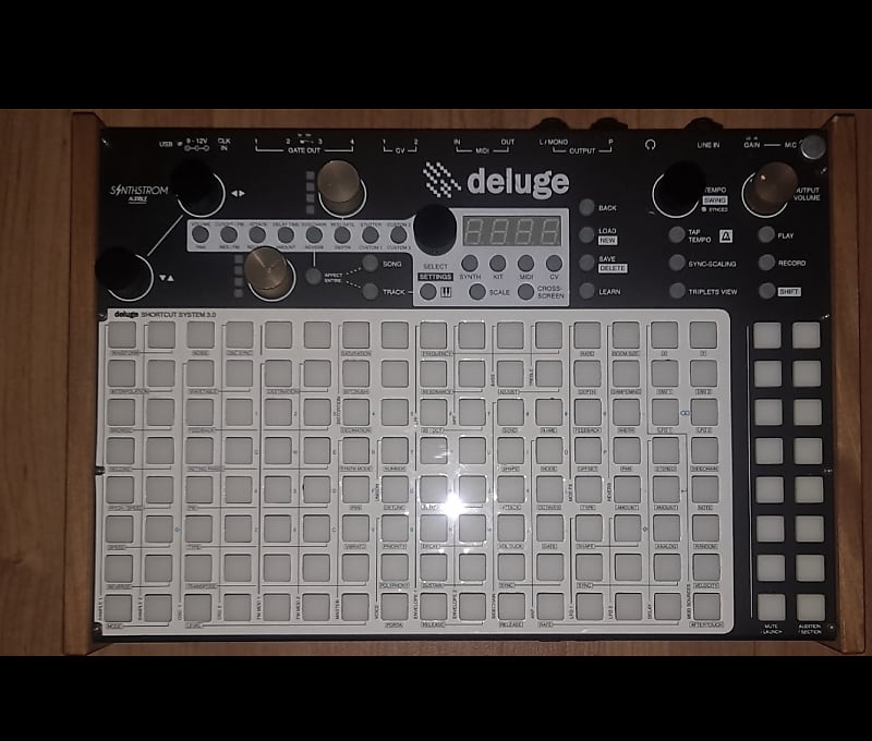 Synthstrom Deluge