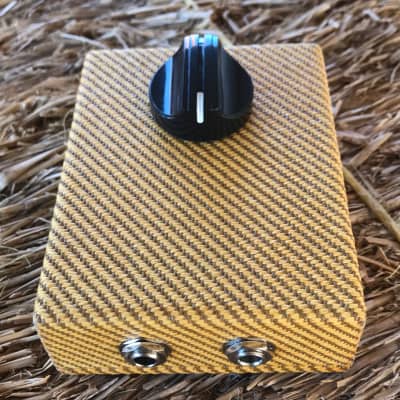 Stami's Customs - Tweedy Bird 4 Ohm 85 Watt Speaker Attenuator for Tube Amp in Lacquered Tweed image 2