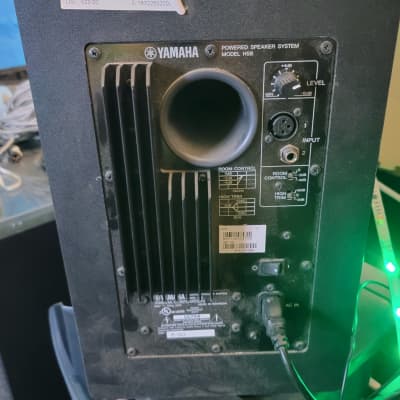 Yamaha HS8 Powered Studio Monitor (Pair) image 4