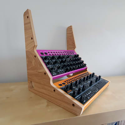 Behringer Crave, Edge & Spice - Oak Veneer Triple Stand from